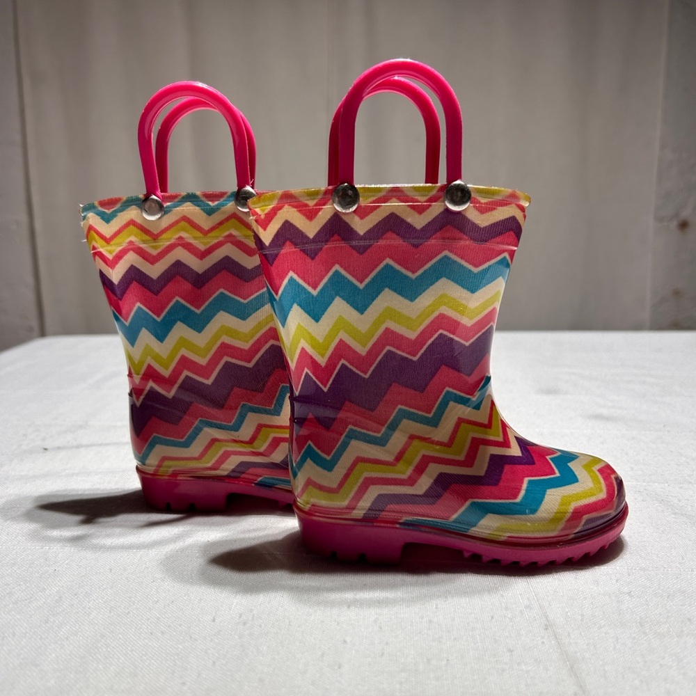 Capelli Toddler Chevron Rain Boots size 4